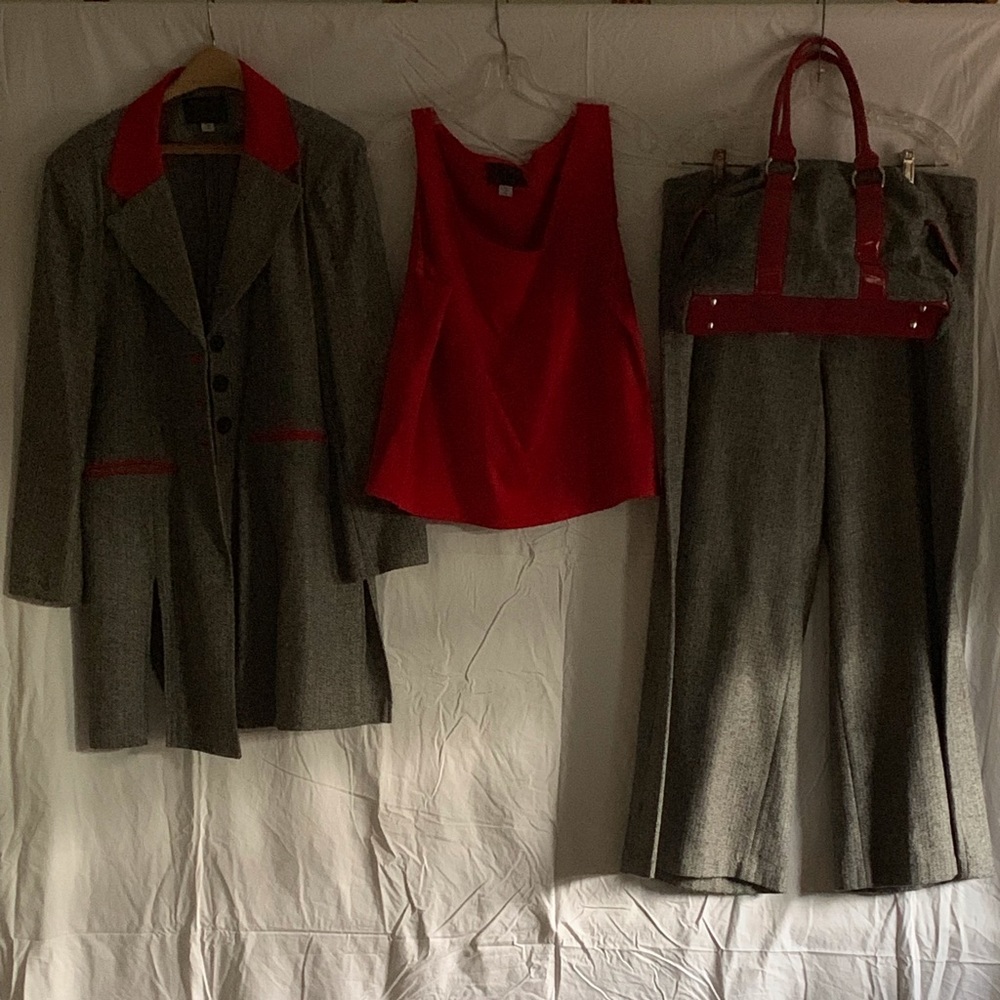 Women’s Apparel